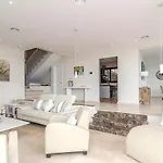 Spaces Sea View Villa- 6 Bedrooms, 5 Bathrooms, 2 Private Pools, Near Center *