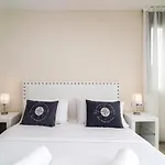 Spaces Sea View Villa- 6 Bedrooms, 5 Bathrooms, 2 Private Pools, Near Center * Sitges