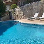 Spaces Sea View Villa- 6 Bedrooms, 5 Bathrooms, 2 Private Pools, Near Center * Sitges
