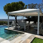 Spaces Sea View Villa- 6 Bedrooms, 5 Bathrooms, 2 Private Pools, Near Center * Sitges