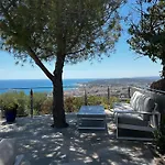 Spaces Sea View Villa- 6 Bedrooms, 5 Bathrooms, 2 Private Pools, Near Center *