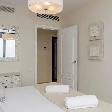 Spaces Sea View Villa- 6 Bedrooms, 5 Bathrooms, 2 Private Pools, Near Center *