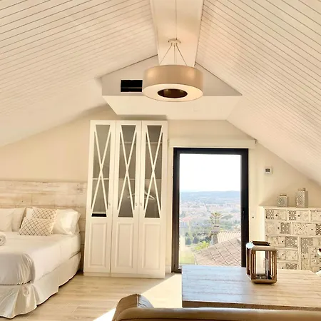 Villa Spaces Sea View Villa- 6 Bedrooms, 5 Bathrooms, 2 Private Pools, Near Center *