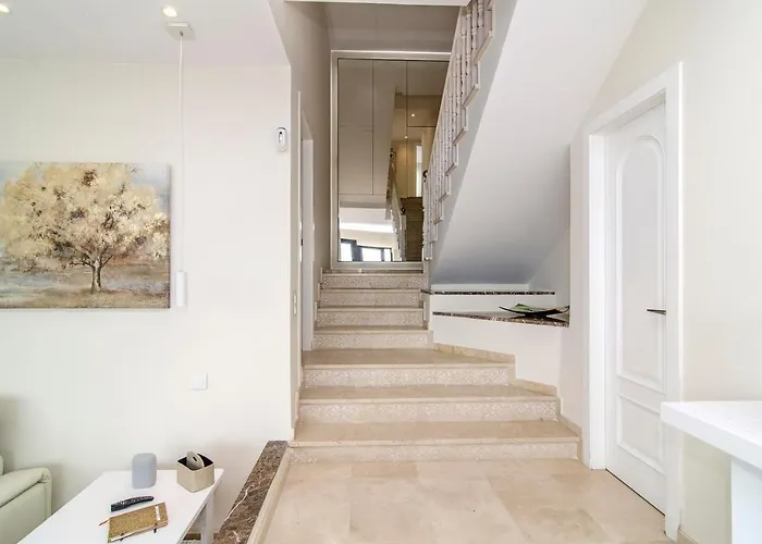 Spaces Sea View Villa- 6 Bedrooms, 5 Bathrooms, 2 Private Pools, Near Center Villa Sitges