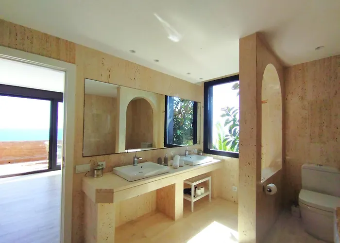 Spaces Sea View Villa- 6 Bedrooms, 5 Bathrooms, 2 Private Pools, Near Center Villa Sitges