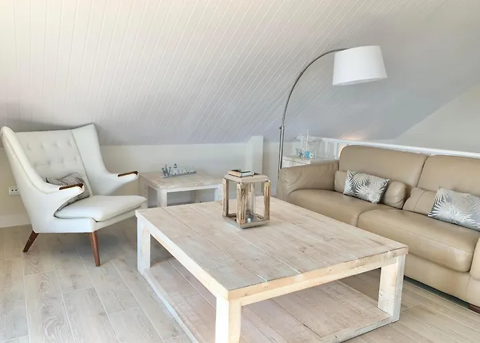 Villa Spaces Sea View Villa- 6 Bedrooms, 5 Bathrooms, 2 Private Pools, Near Center *