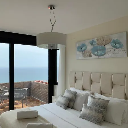 Spaces Sea View Villa- 6 Bedrooms, 5 Bathrooms, 2 Private Pools, Near Center