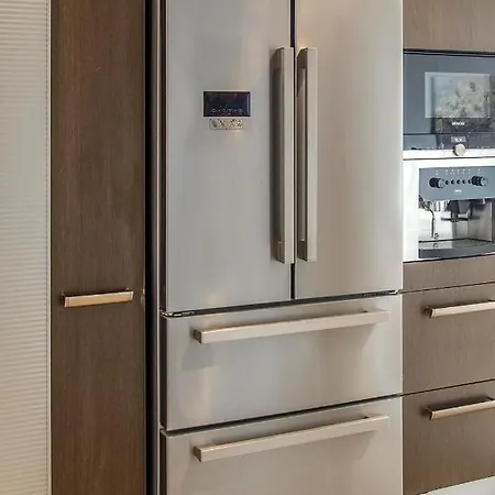 Spaces Sea View Villa- 6 Bedrooms, 5 Bathrooms, 2 Private Pools, Near Center סיטגס