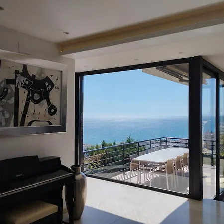 Spaces Sea View Villa- 6 Bedrooms, 5 Bathrooms, 2 Private Pools, Near Center * シッチェス