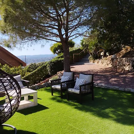 Spaces Sea View Villa- 6 Bedrooms, 5 Bathrooms, 2 Private Pools, Near Center * シッチェス