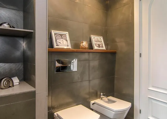 Spaces Sea View Villa- 6 Bedrooms, 5 Bathrooms, 2 Private Pools, Near Center * Sitges