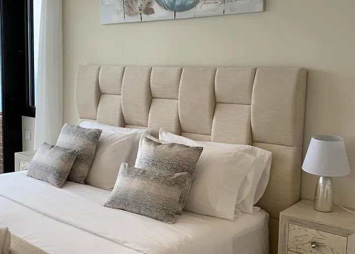 Spaces Sea View Villa- 6 Bedrooms, 5 Bathrooms, 2 Private Pools, Near Center Sitges