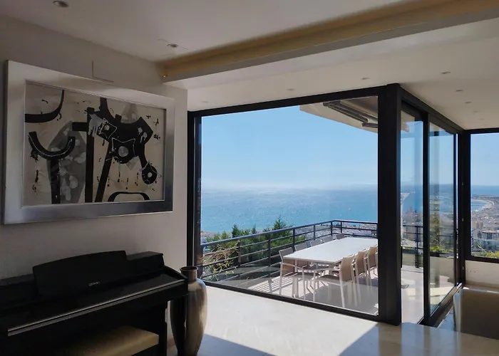Spaces Sea View Villa- 6 Bedrooms, 5 Bathrooms, 2 Private Pools, Near Center * Sitges