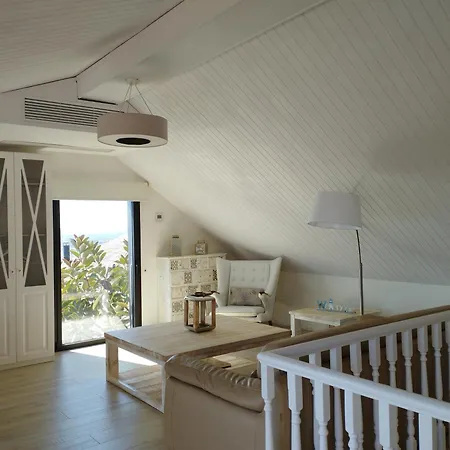 Spaces Sea View Villa- 6 Bedrooms, 5 Bathrooms, 2 Private Pools, Near Center *